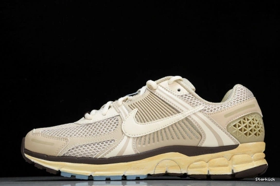 Oatmeal  Vomero 5 Zoom FB8825-111   Nike 0117